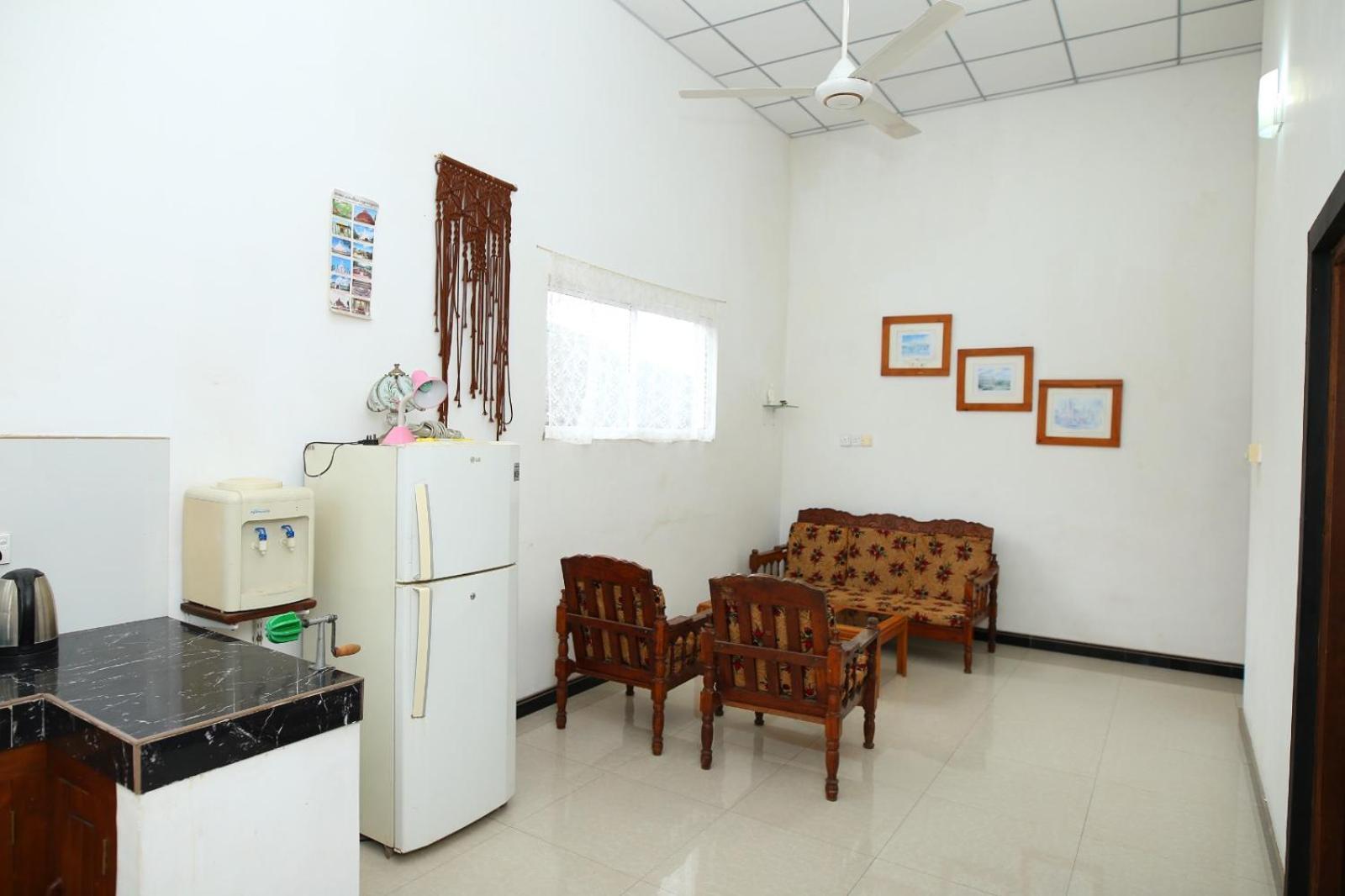 Sujee'S Guest House With Two Bed Rooms Anuradhapura Exterior foto